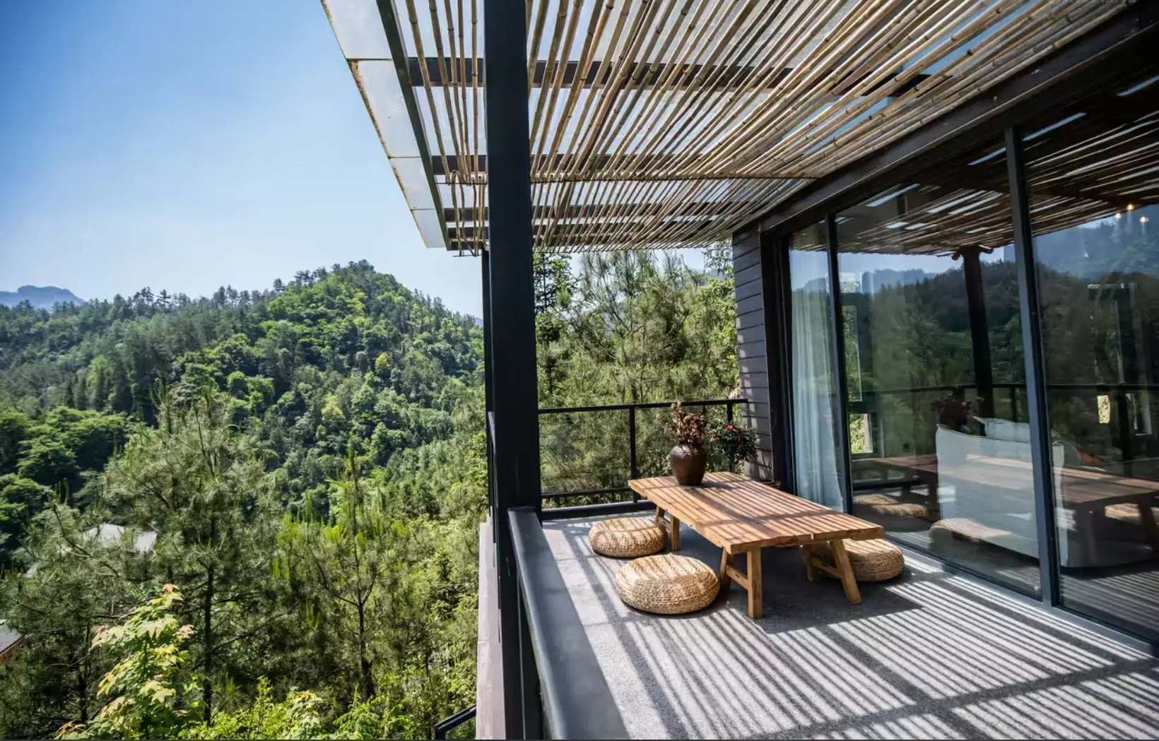 FengHuang ChangSa ZhangJiaJie (China)