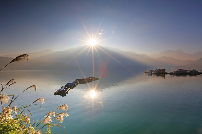 TW Sun Moon Lake