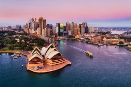 Brisbane Sydney Melbourne (Australia)